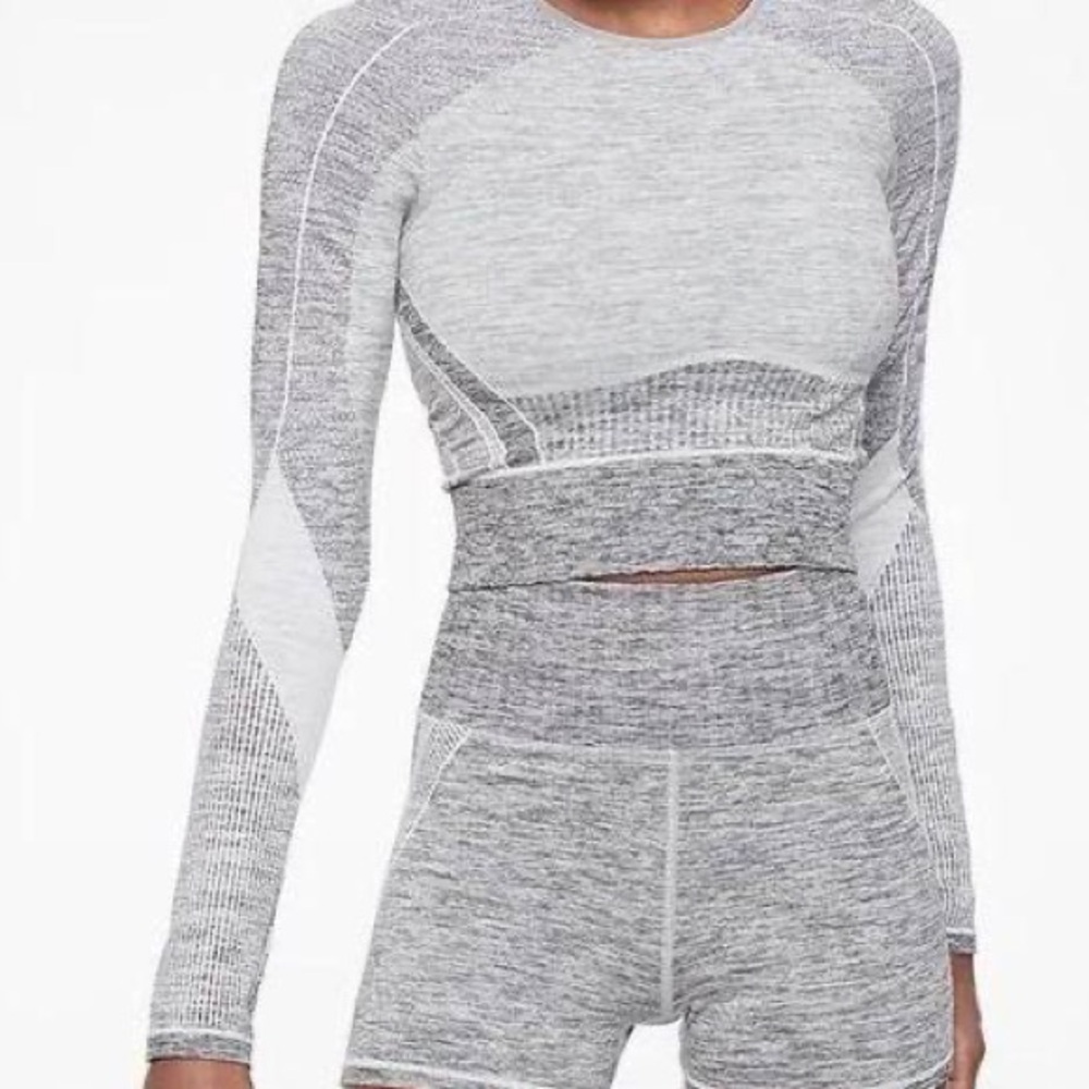 Athleta Long Sleeve Top